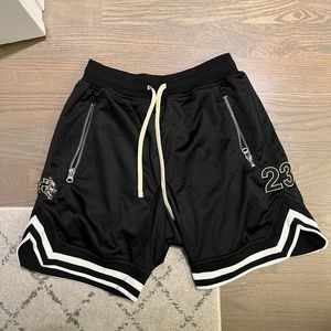 Mnml basketball shorts